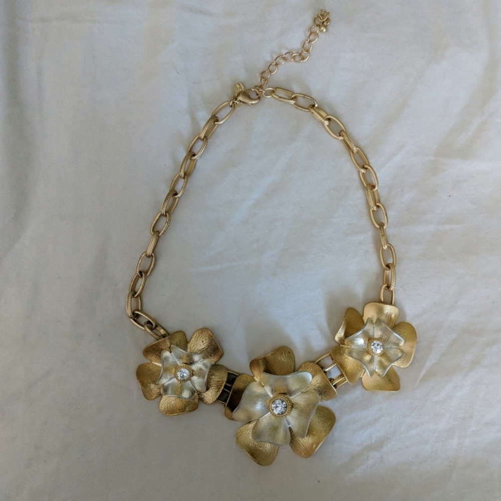 Park Lane 3 flower statement necklace